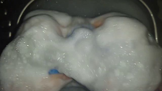 ASMR 🎄☃️#Washing #soap #soapsuds #spongesqueeze #rinsing/#мыло #мыление #асмрмыло #губка #полоскани