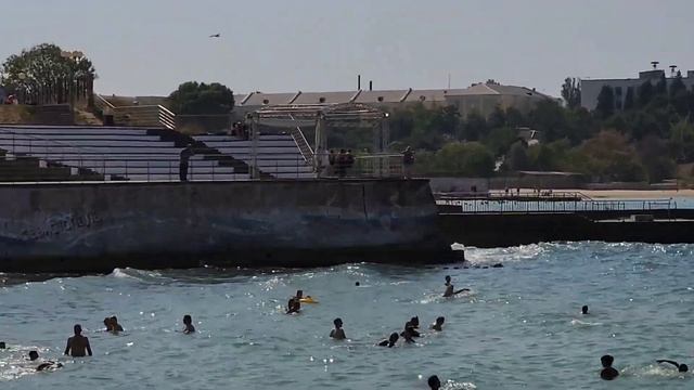 Севастополь СЕНТЯБРЬ 2022 - ПОКАЗЫВАЮ ВСЮ ПРАВДУ, ГОРОДСКОЙ ПЛЯЖ СОЛНЕЧНЫЙ и ПАРК Анны Ахматовой☀️? смотреть онлайн