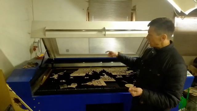 Бизнес на лазерной резке. Самодельный лазерный станок с большим полем. смотреть онлайн