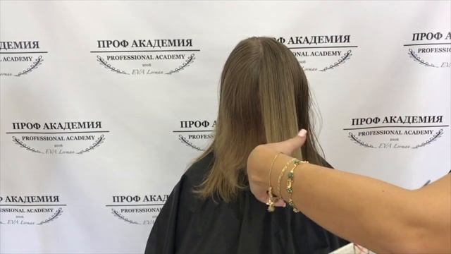 Женская Стрижка Каскад Пошагово в домашних условиях | Стрижка Лесенка на средние волосы смотреть онлайн