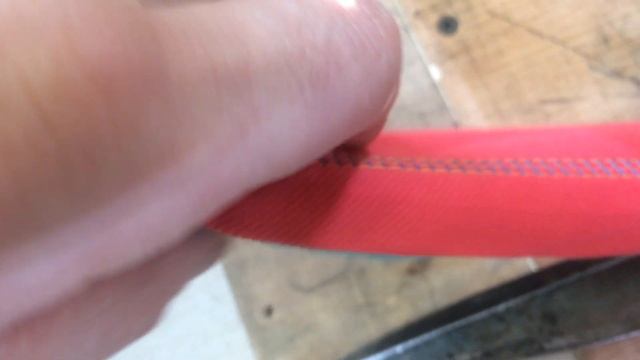 Плоскошовная машина с узкой цилиндрической платформой A-2600D AURORA смотреть онлайн