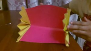 Приготовление сумочки  из цветного картона