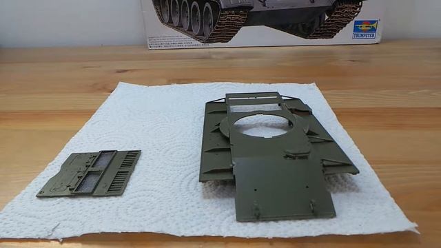 Сборная модель советского танка Т-55. Верхняя часть корпуса танка. Видео 15. смотреть онлайн