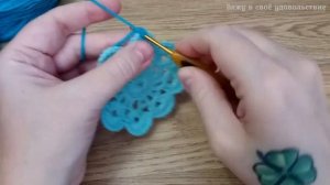 Вяжем Красивую двухцветную САЛФЕТКУ крючком. Схема в конце видео