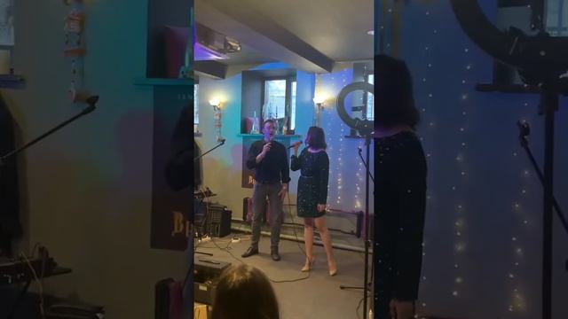 Евгений Петиш и Анна Булгак «Shallow» смотреть онлайн