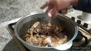 тушеная капуста с уткой.