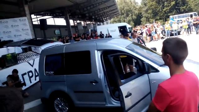 Автозвук фронти Чернівці смотреть онлайн