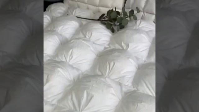 Коллекция подушек и одеял «Бубон» смотреть онлайн