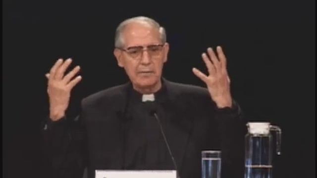 Adolfo Nicolás, SJ, comenta sobre los fundamentalismos смотреть онлайн