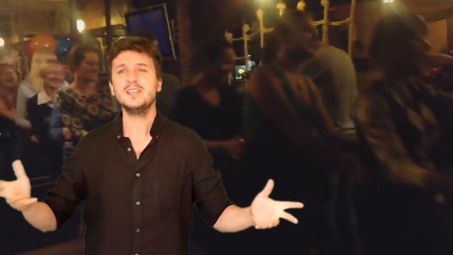 #Самаяпопулярнаяпесня #На белом покрывале января. Performed by #YuriyAshizhev смотреть онлайн
