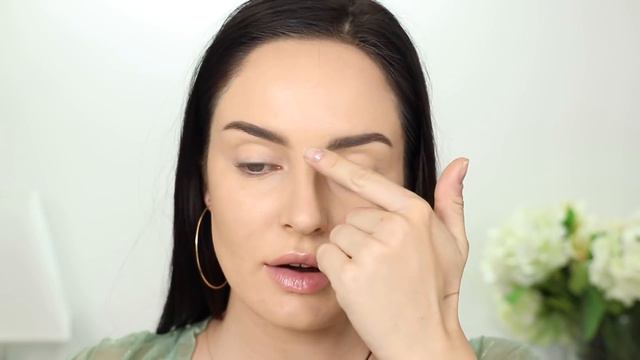 Best Tips & Hacks for FLAWLESS Makeup! 2019 \\ Chloe Morello смотреть онлайн
