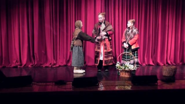 ДВЕНАДЦАТЬ МЕСЯЦЕВ • Театральная студия РОДНИК смотреть онлайн