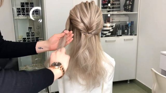 Быстрая прическа Ракушка | French Twist Hairstyle Tutorial смотреть онлайн