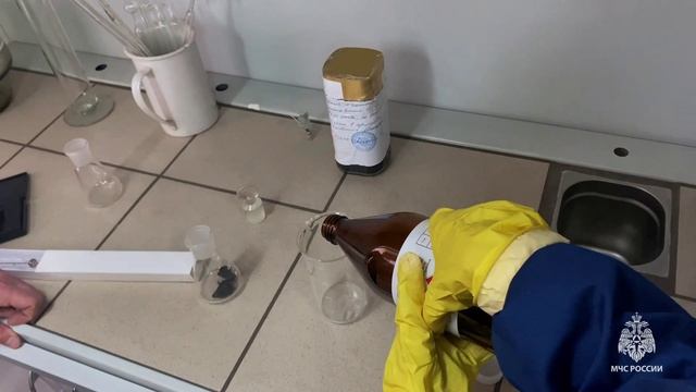 Профессия эксперт Испытательной пожарной лаборатории МЧС России смотреть онлайн