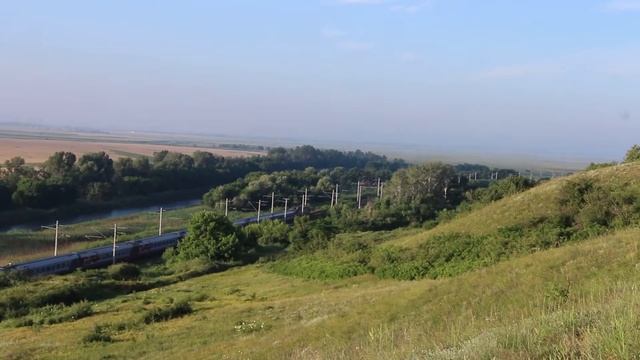ЭП20-026 с поездом №030С Москва Казанская - Новороссийск смотреть онлайн
