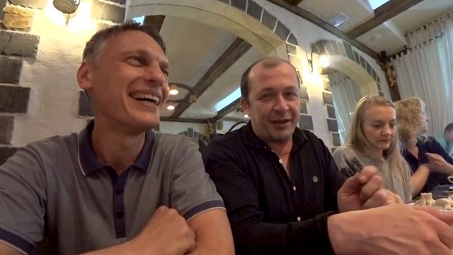 Продал квартиру, чтобы купить фотоаппарат. И вот результат смотреть онлайн