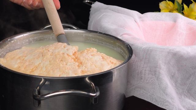 Karottensaft in kochende Milch gießen! Einfache Zutaten! ZUM REZEPT смотреть онлайн