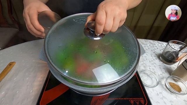 ЖАРЕНЫЕ СВИНЫЕ РЕБРЫШКИ С ПЕРЦЕМ! Ребрышки по-корейски. КОРЕЙСКАЯ КУХНЯ Проще простого! #20 смотреть онлайн