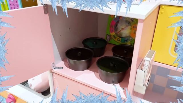 Макс не хочет делится длинными желейными конфетами с Катей смотреть онлайн