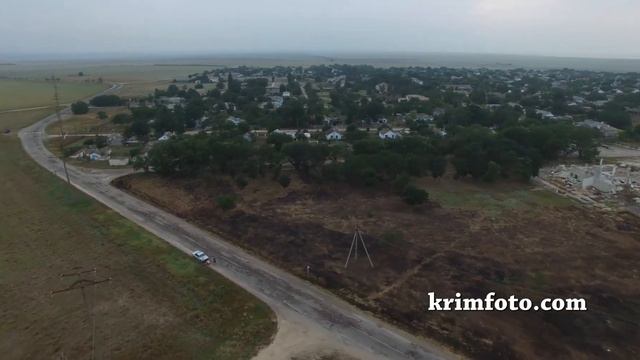 Крым, Черноморский р-н, с. Новоивановка, купить дома, участки сельхоз и ИЖС с высоты птичьего полет смотреть онлайн
