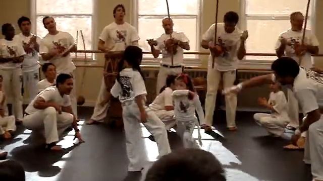 Amendua and Menina смотреть онлайн