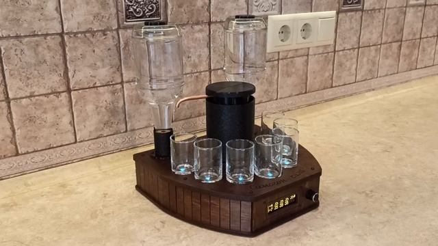 Наливатор с Алисой для большой компании