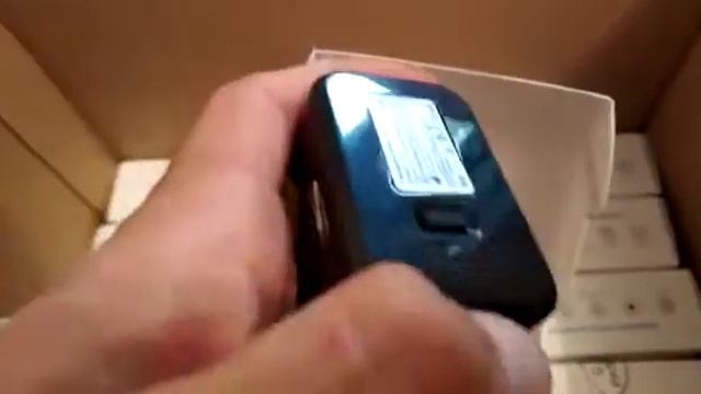 Как вставить батарейки в пульсоксиметр смотреть онлайн