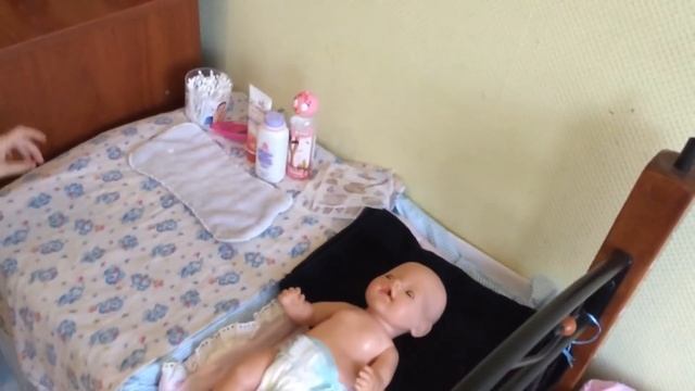 КАК СДЕЛАТЬ ПЕЛЕНАЛЬНЫЙ СТОЛИК-КРОВАТКУ ДЛЯ РЕБОРНА ИЛИ БЕБИ БОРНА смотреть онлайн