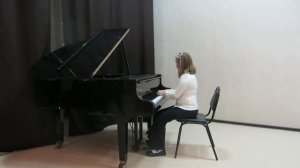 Вороненкова Вероника исполняет пьесу «Затонувший корабль» Н.Тороповой