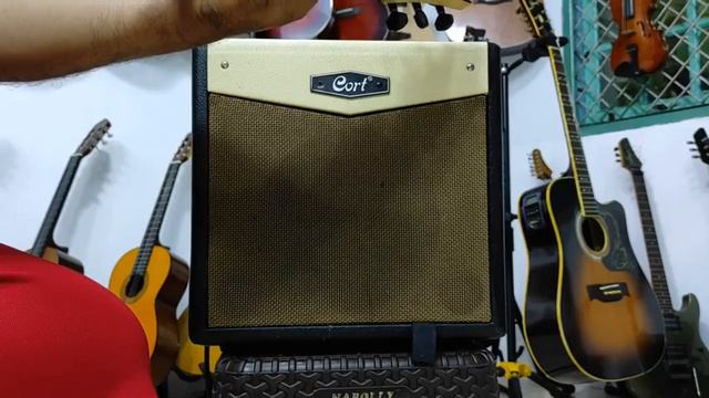 CORT CM 15R GUITAR AMPLIFIER REVIEW DHASYAT смотреть онлайн