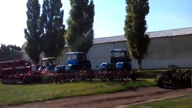 Выставка сельхоз техники!Поселок Элитное!02.07.2015 смотреть онлайн