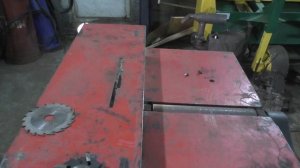 Самодельный деревообрабатывающий станок.