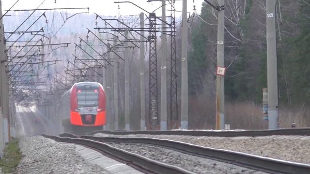ЭС2Г-003 "Ласточка" летит смотреть онлайн