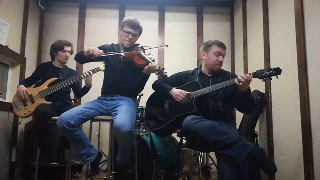 С наступающим 2023 годом! Оркестр Фишера (Fisher Orchestra) - Jelochka ? смотреть онлайн