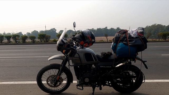 AHMEDABAD TO PUNE SOLO ON MY BIKE | ALL INDIA SOLO RIDE DAY 3 | HIMALAYAN BS6 | FEMALE | MOTOVLOGGE