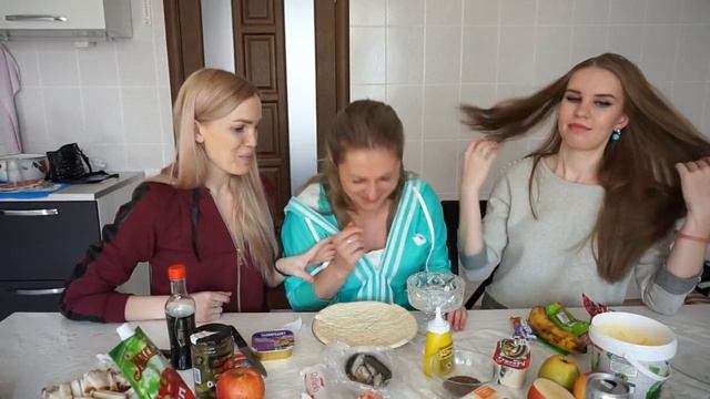 Пицца Вызов - PIZZA CHALLENGE с Silena Sway и Polina Bond! #СкромняжкаКрис смотреть онлайн