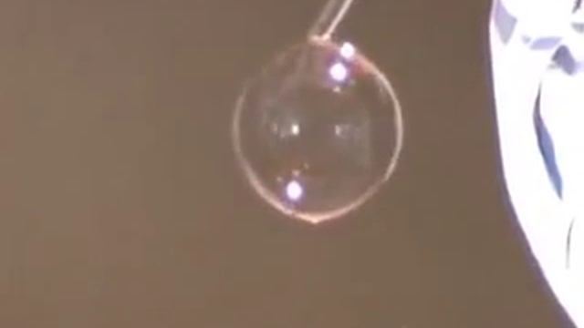 Интерференция света в тонких пленках. Кольца Ньютона смотреть онлайн