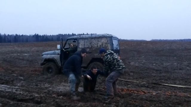 Танкиста затянуло смотреть онлайн