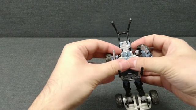 Обзор трансформера Half-Track - Human Alliance - Basic - Dark of the Moon - Hasbro. Музей Р-ТФ. смотреть онлайн