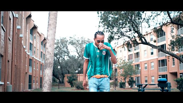 Lolo Criollo - Mi Heart Grow (Official Music Video) смотреть онлайн