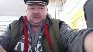 Капитан Пётр Грушко Распаковывает Шнурки с Озона