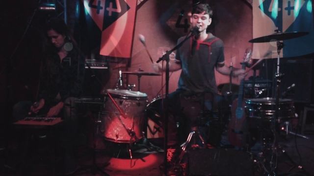 Simon Stone - Fishermen (live at art club 44) смотреть онлайн