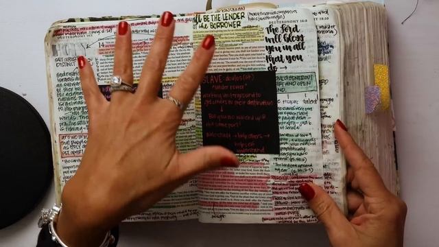 Journaling Bible Flip Through 2023 | What one year of Bible study looks like! смотреть онлайн