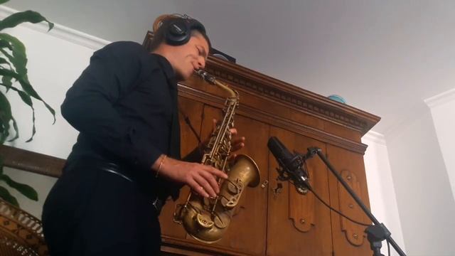 Czardas RELOADED - Vittorio Monti - Alto Sax - free score - FAST! смотреть онлайн