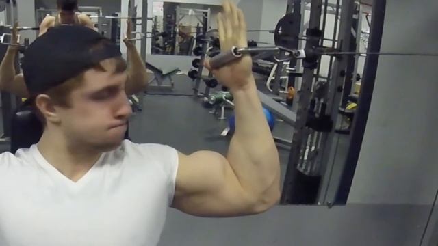 Fight4body Life, Выпуск 4, Совместная тренировка с Игорем Емельяновым, Позирование смотреть онлайн