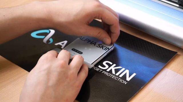 Установка пленки Alpha Skin на экран. Пошаговая инструкция. смотреть онлайн