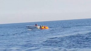Прокатились на ватрушке по морю...   ЖЕСТЬ