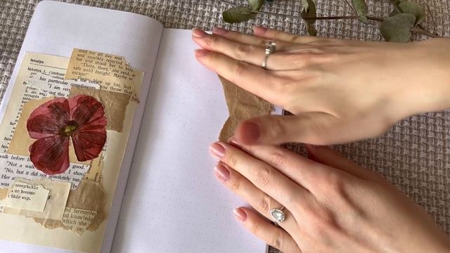 Разворот с цитатами в блокноте