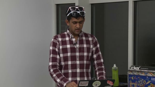Responsive Design with Bootstrap by Neel Mehta смотреть онлайн