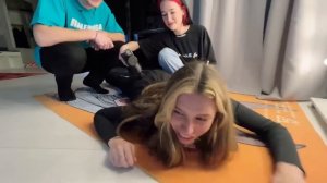 Барби Герл возбудили массажером стоны Барби Герл